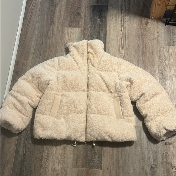 Varley Women's Sherpa Puffer Jacket Size Large - Cream - Picture 3 of 5